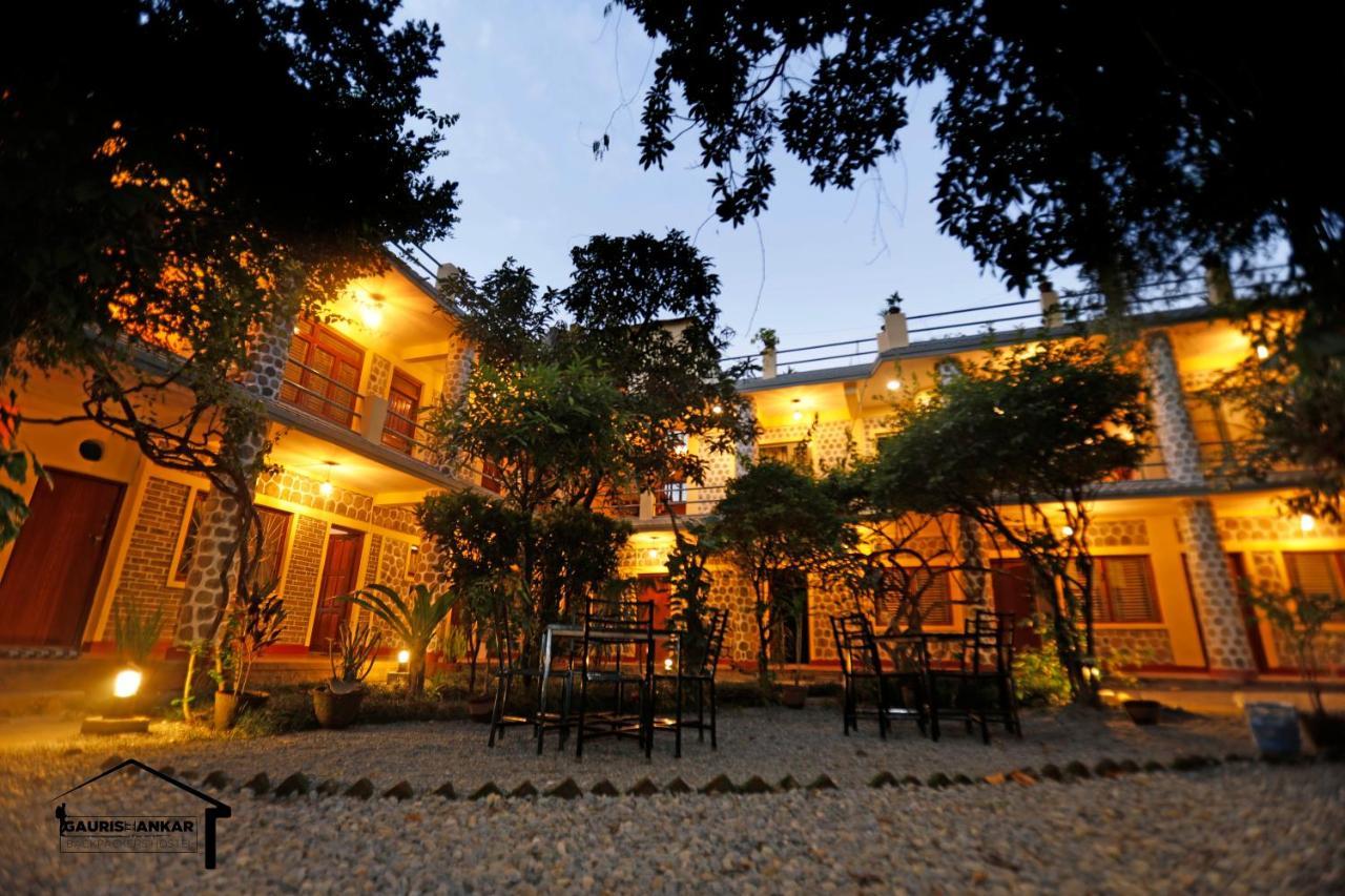 Gaurishankar Backpackers Hostel Pokhara Exterior photo