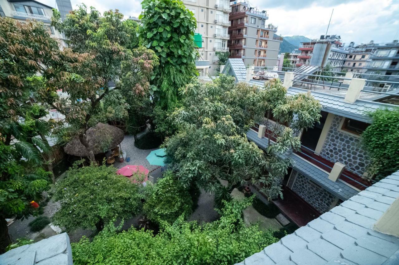 Gaurishankar Backpackers Hostel Pokhara Exterior photo