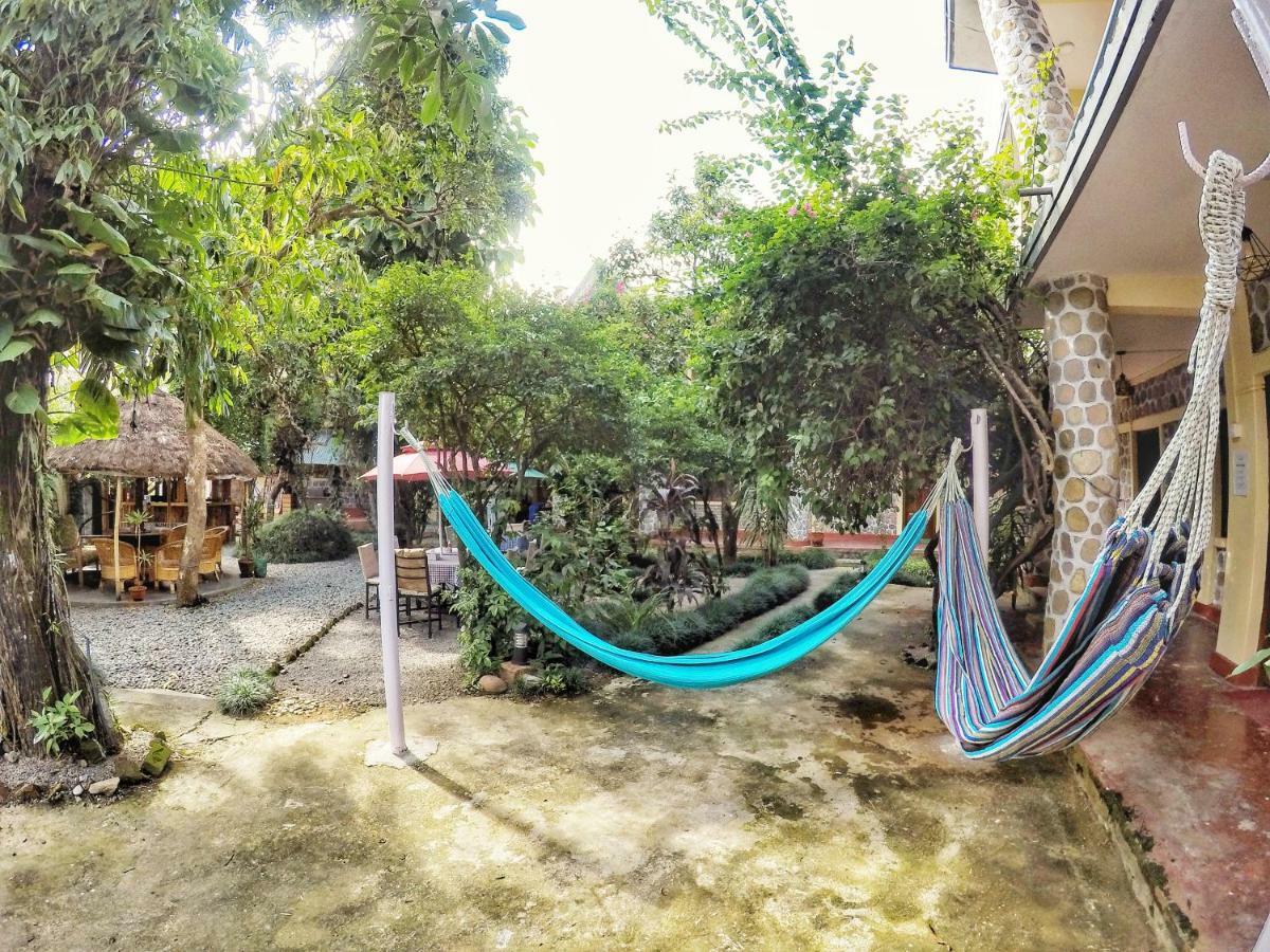 Gaurishankar Backpackers Hostel Pokhara Exterior photo