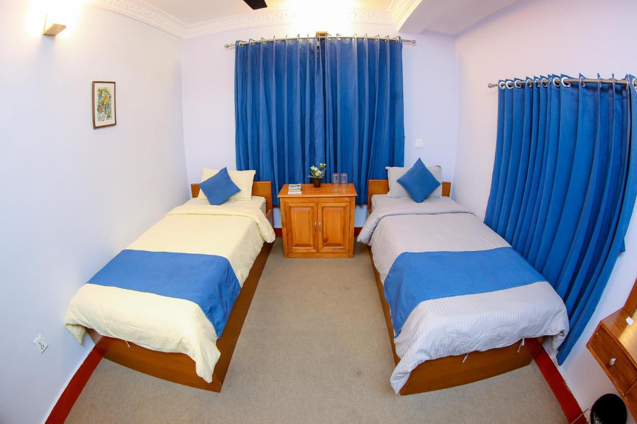Gaurishankar Backpackers Hostel Pokhara Exterior photo